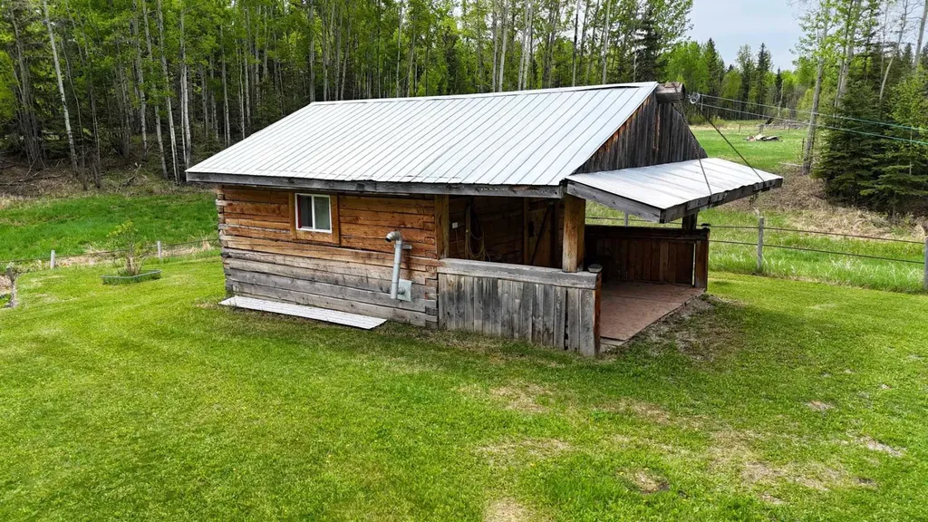 14015 Township Road 534 Rural Yellowhead County AB T7E 5G3