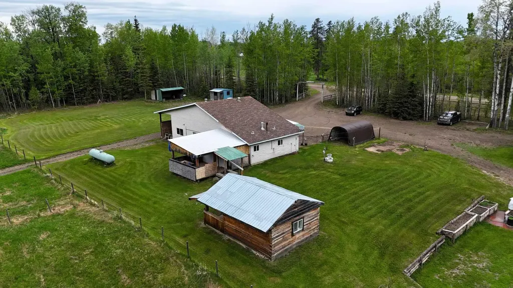 14015 Township Road 534 Rural Yellowhead County AB T7E 5G3