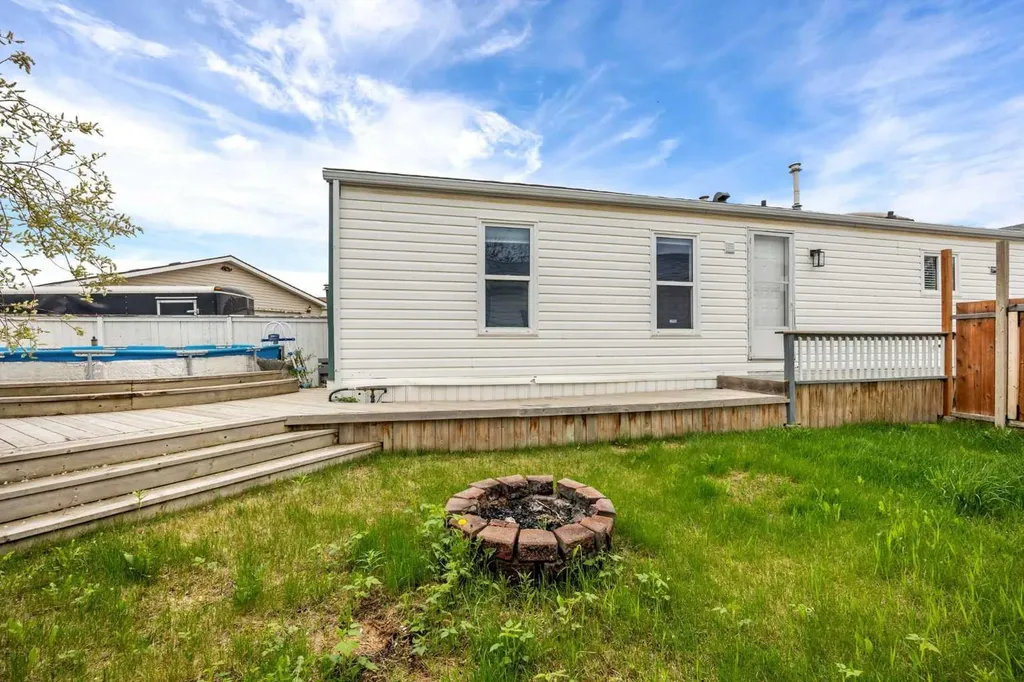 147 Cree Lane Fort Mcmurray AB T9K 1Y5