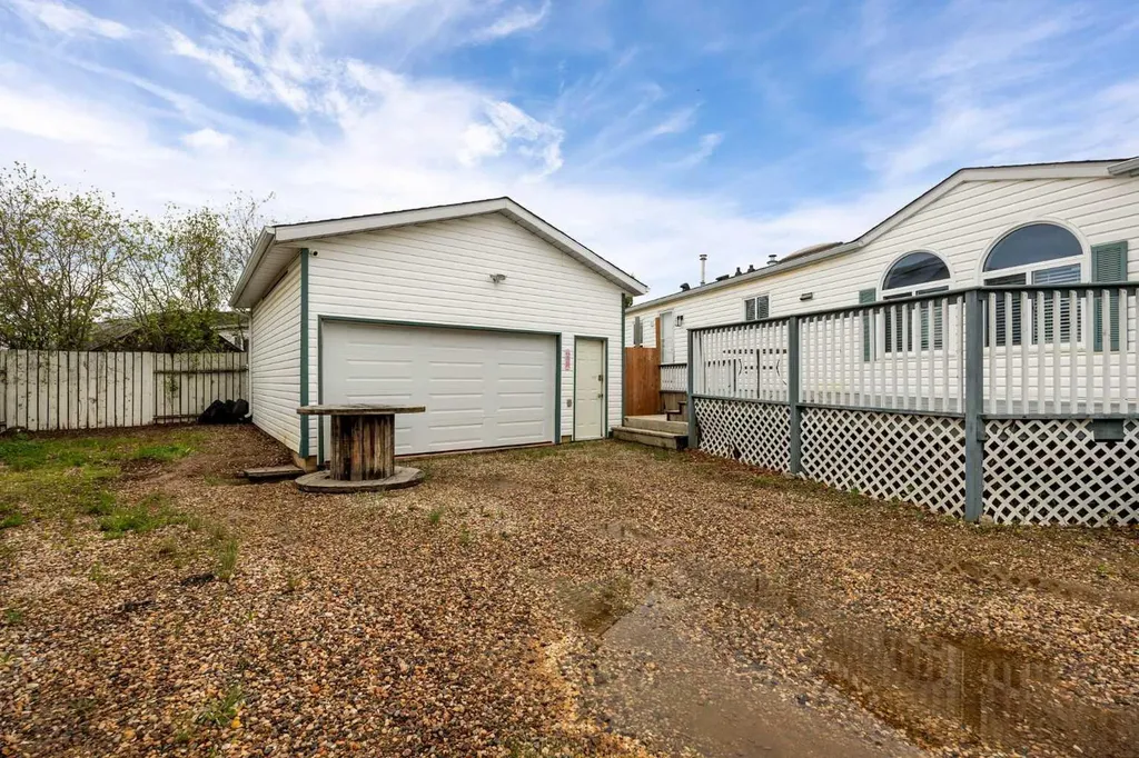 147 Cree Lane Fort Mcmurray AB T9K 1Y5