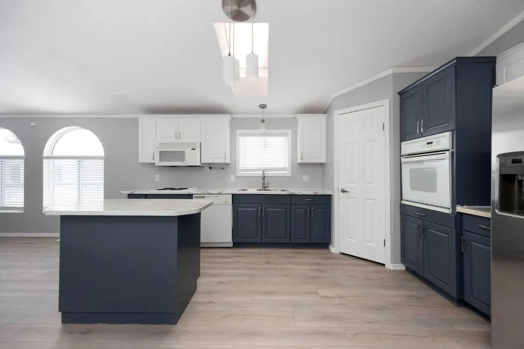 147 Cree Lane Fort Mcmurray AB T9K 1Y5