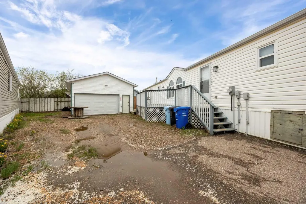 147 Cree Lane Fort Mcmurray AB T9K 1Y5