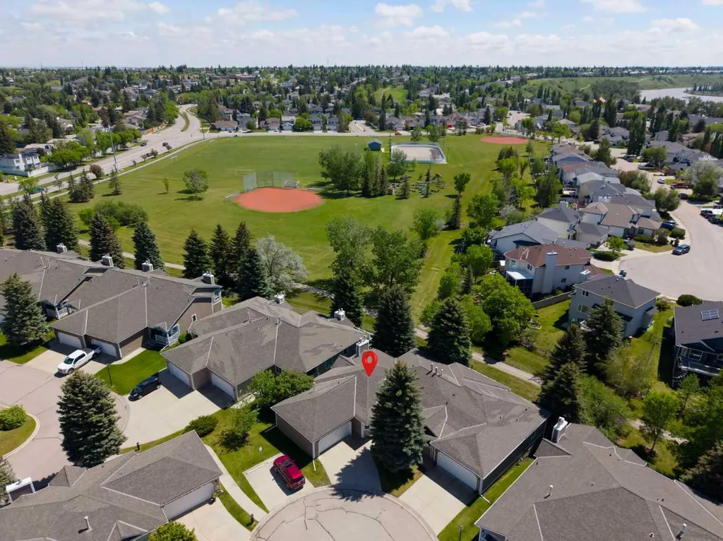 42 Douglasbank Gardens SE Calgary AB T2Z 2C9