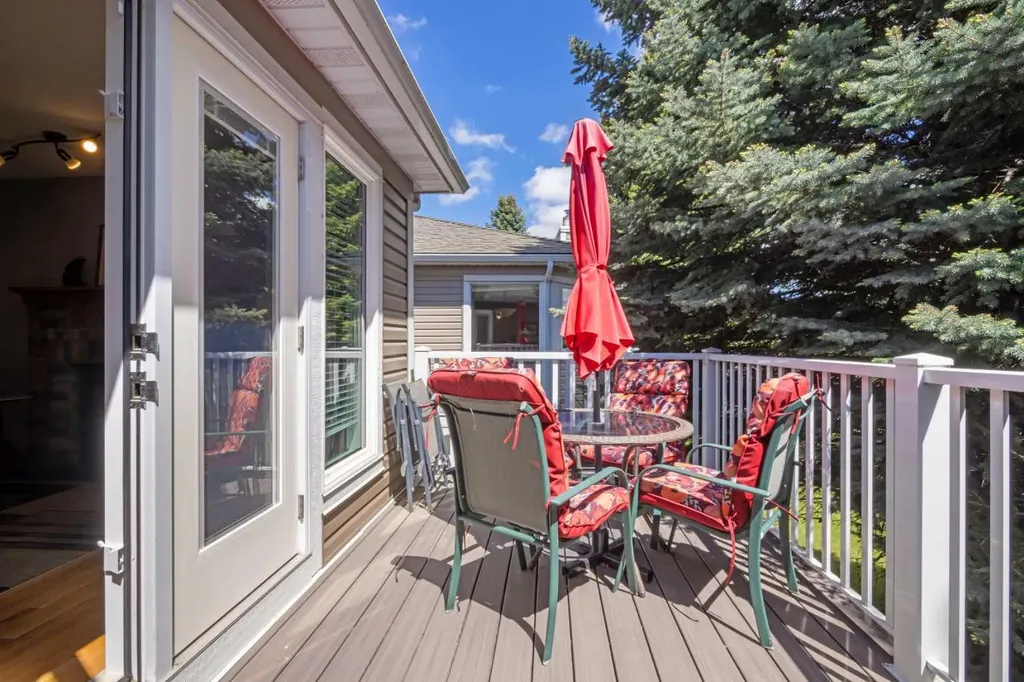 42 Douglasbank Gardens SE Calgary AB T2Z 2C9