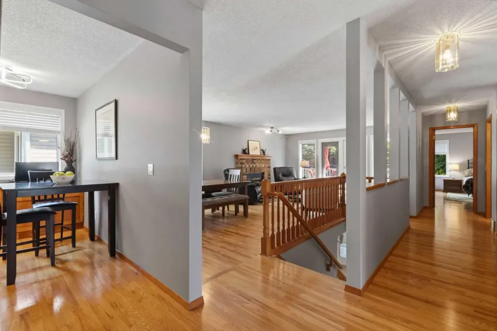 42 Douglasbank Gardens SE Calgary AB T2Z 2C9