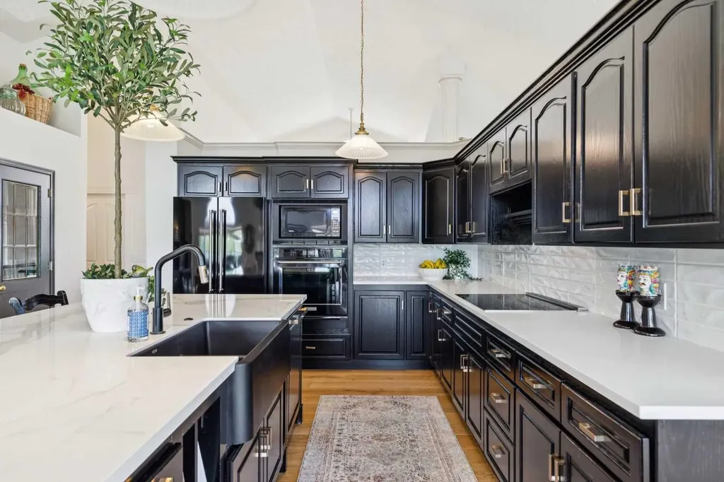 84 Edenstone Way NW Calgary AB T3A3Z1