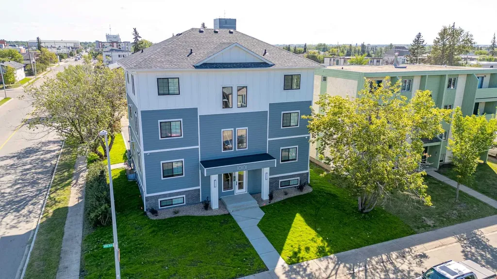 10101 105 Avenue Grande Prairie AB T8V1H3