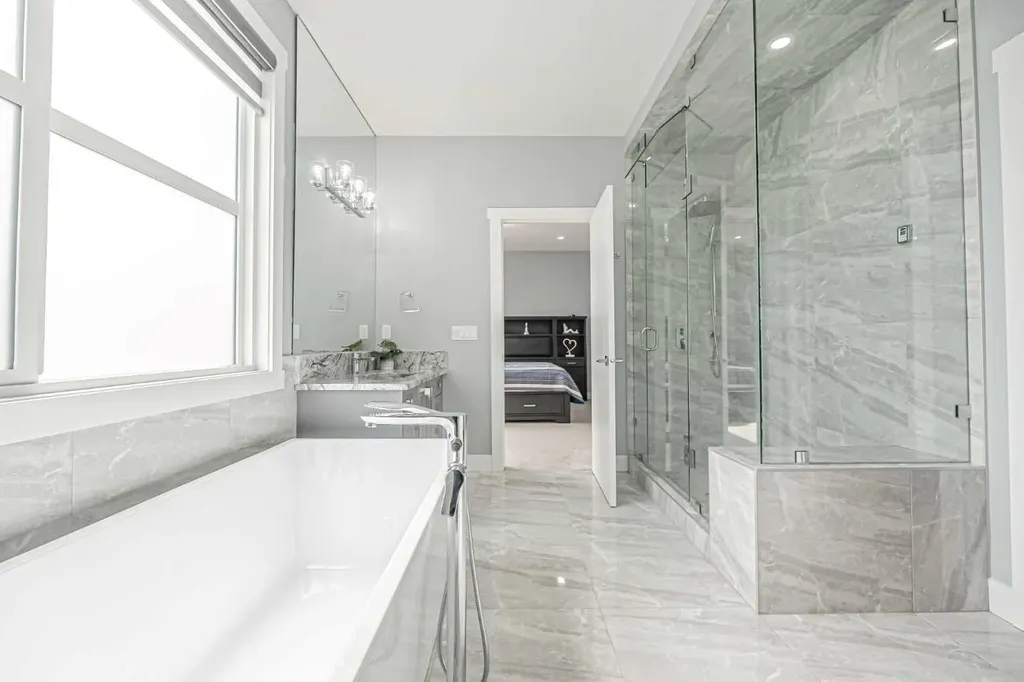 7 Waterford Heights Chestermere AB T1X 2M7