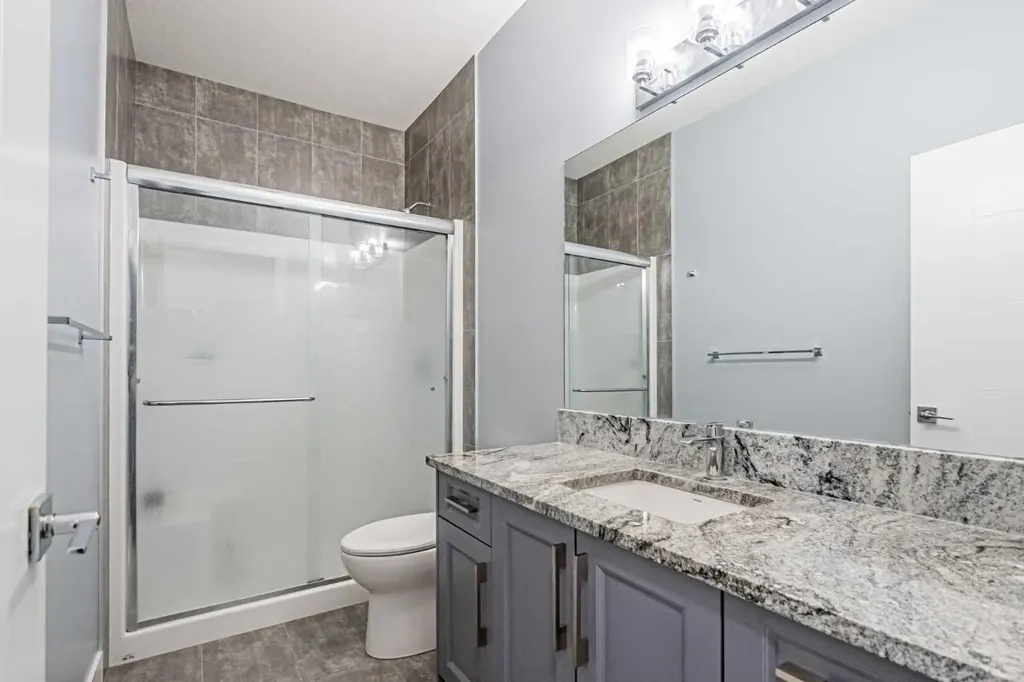 7 Waterford Heights Chestermere AB T1X 2M7