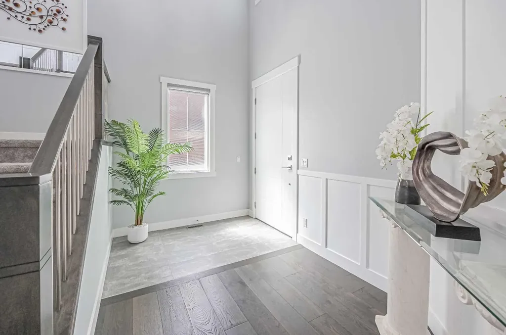 7 Waterford Heights Chestermere AB T1X 2M7
