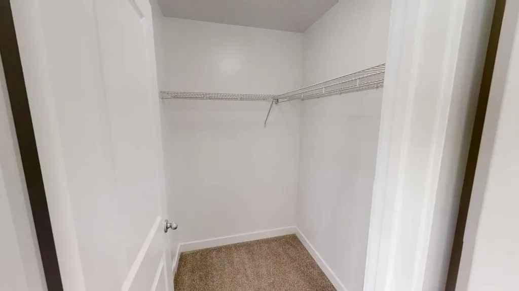 9503 112 Avenue Clairmont AB T8X5C8