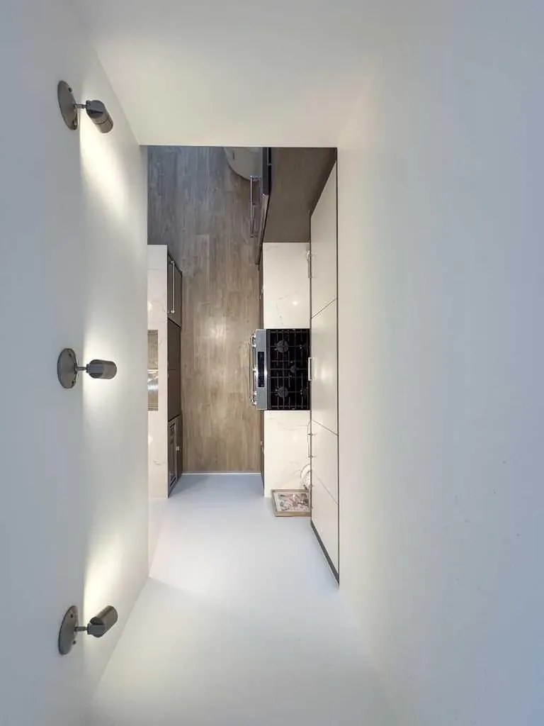 3450 19 Street SW Calgary AB T2T6V7