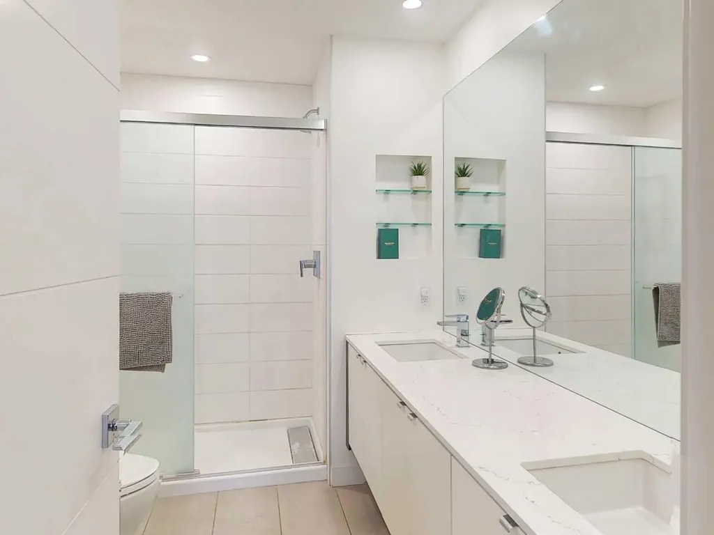 3450 19 Street SW Calgary AB T2T6V7