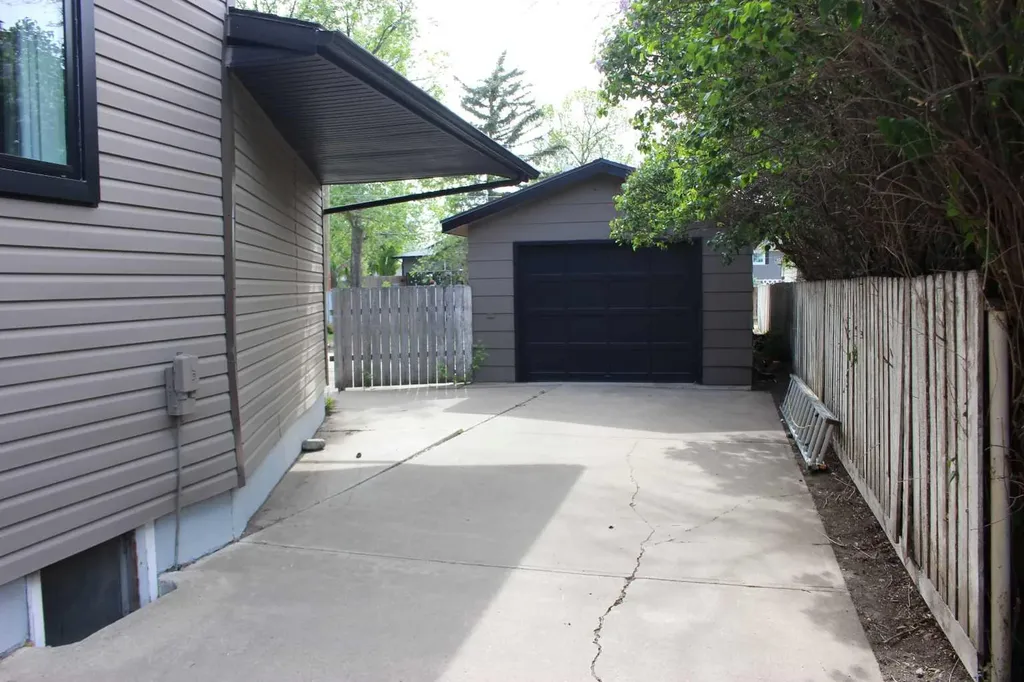 120 5 Street Picture Butte AB T0K 1V0