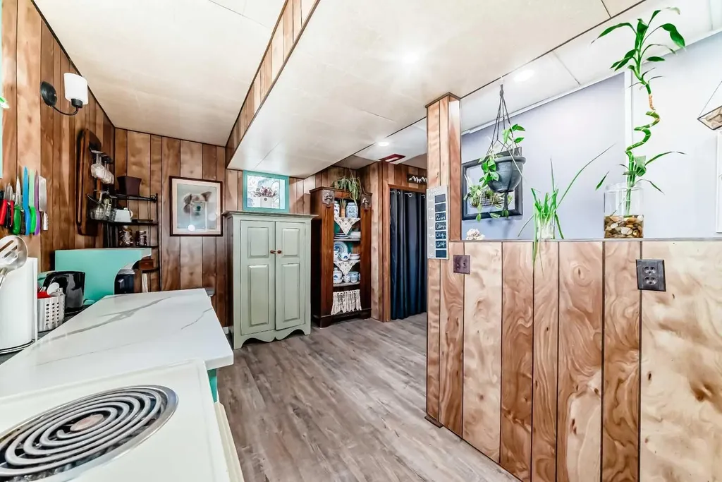 225079 Range Road 245 Rural Wheatland County AB T1P 0N5
