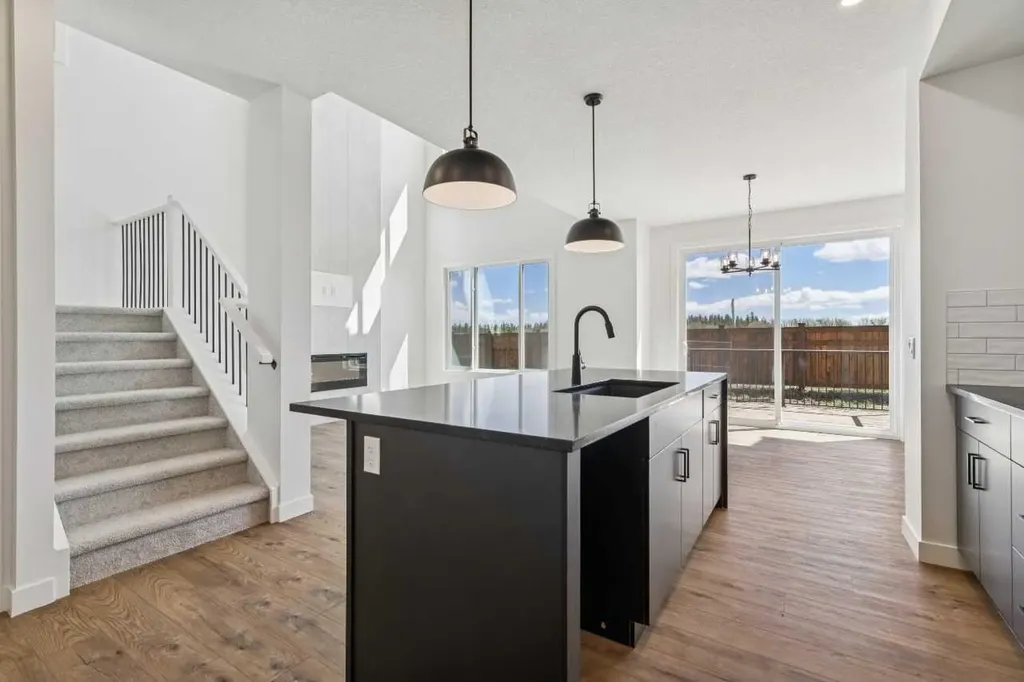 73 Sora Gate SE Calgary AB T3S0V3