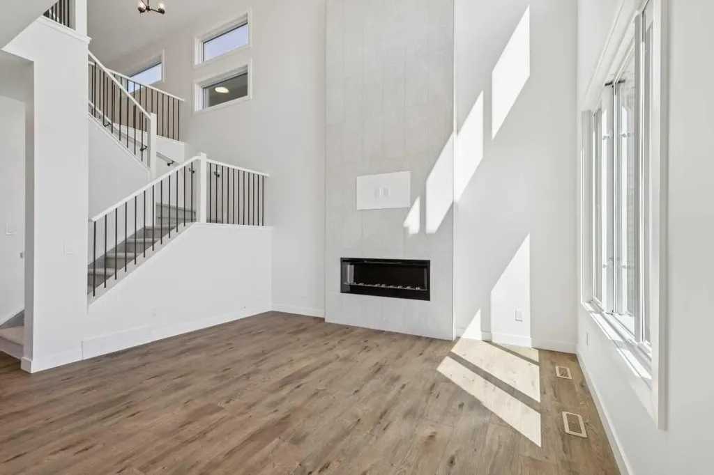 73 Sora Gate SE Calgary AB T3S0V3