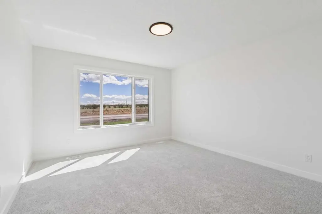 73 Sora Gate SE Calgary AB T3S0V3