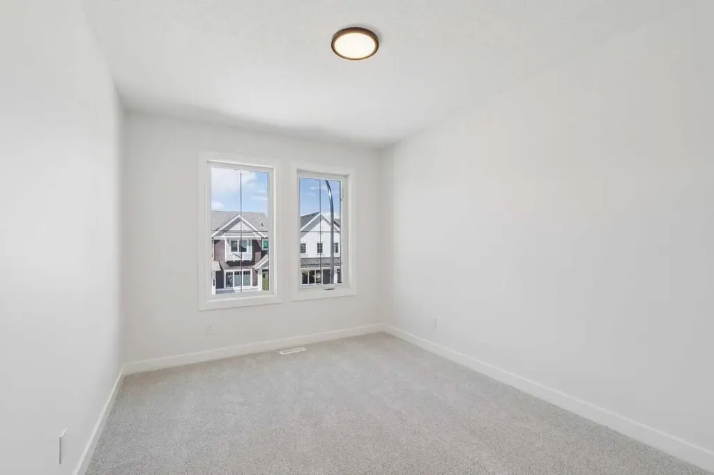 73 Sora Gate SE Calgary AB T3S0V3