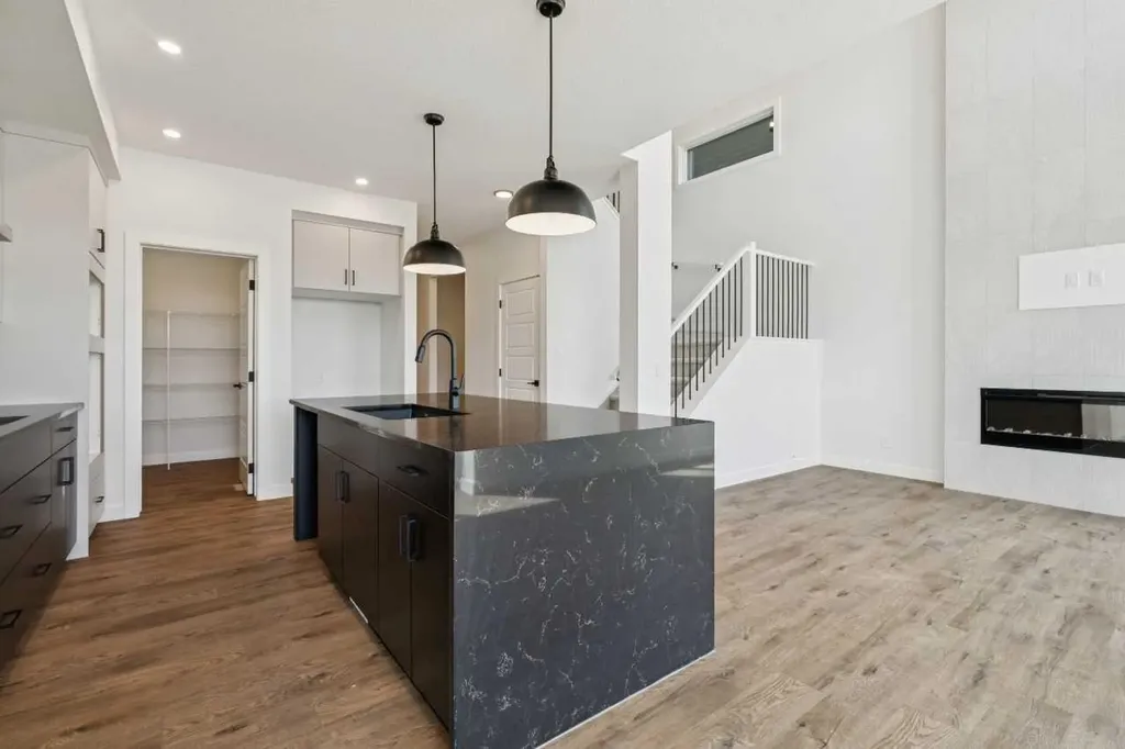 73 Sora Gate SE Calgary AB T3S0V3