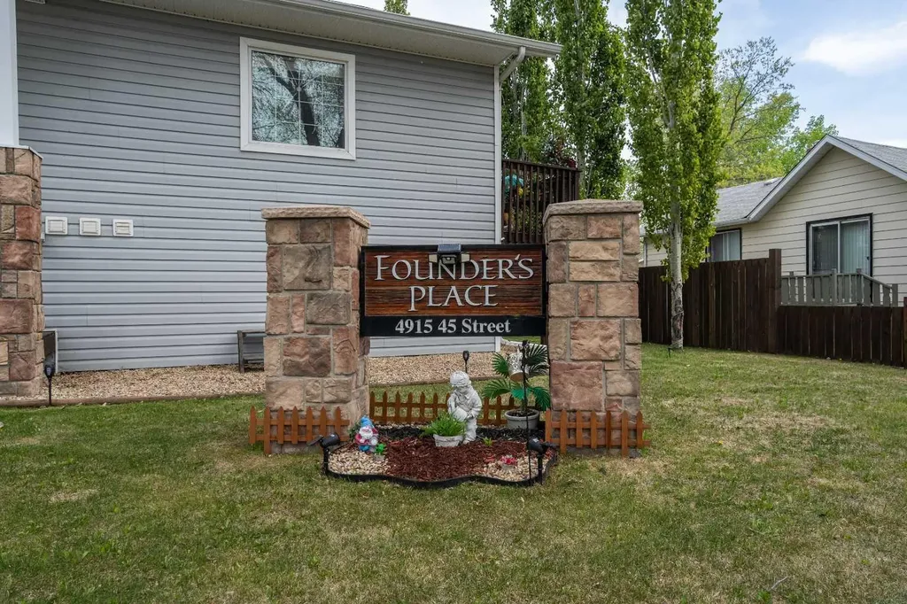 4915 45 Street Camrose AB T4V 1E3