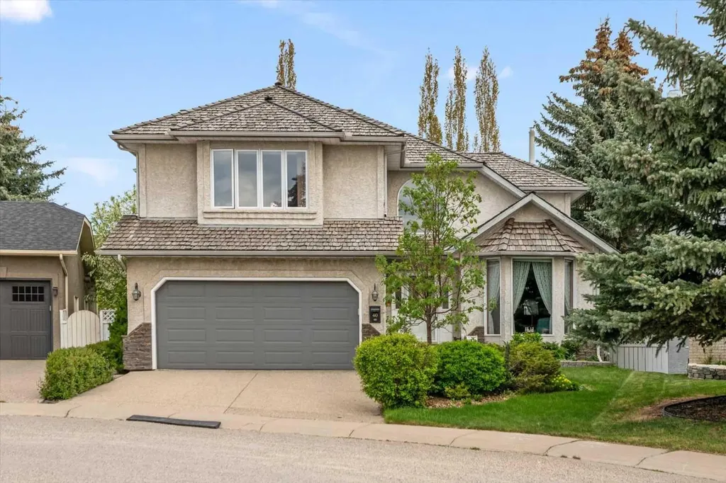 40 Scenic Ridge Place NW Calgary AB T3L 1V3