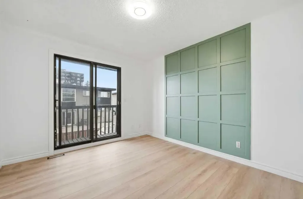 2804 17 Avenue SW Calgary AB T3E 6K8
