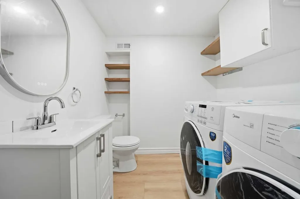 2804 17 Avenue SW Calgary AB T3E 6K8