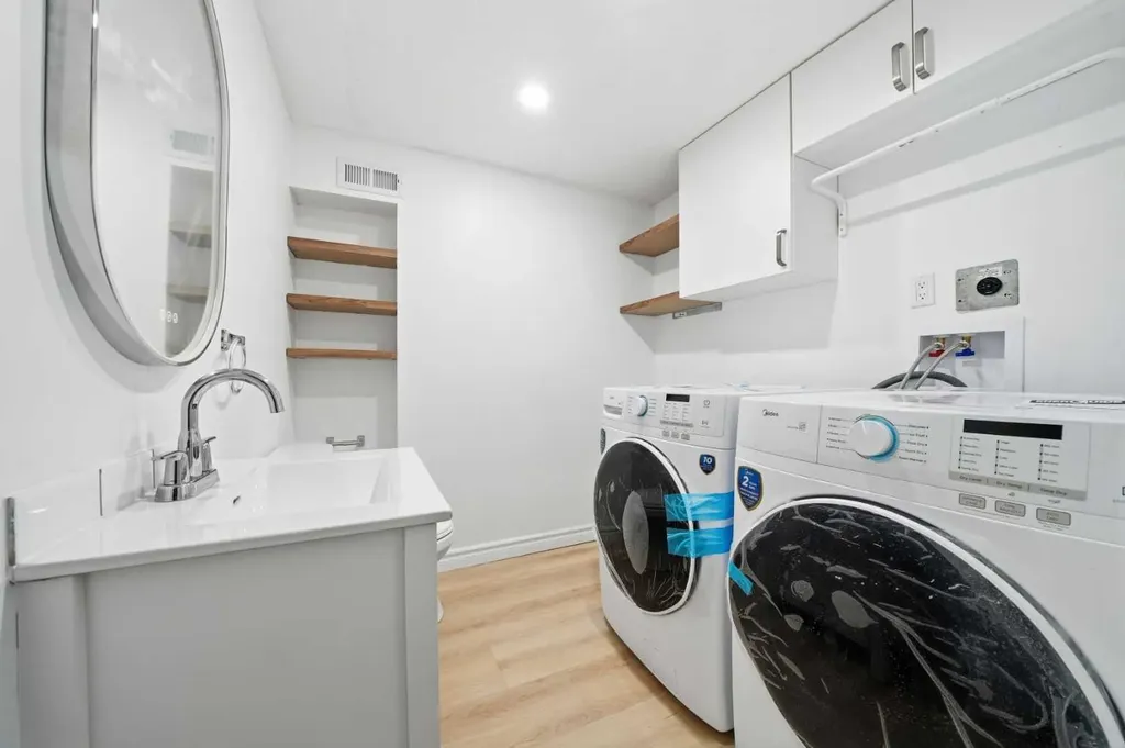 2804 17 Avenue SW Calgary AB T3E 6K8
