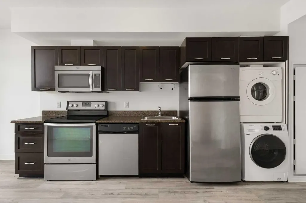 3820 Brentwood Road NW Calgary AB T2L 2L5