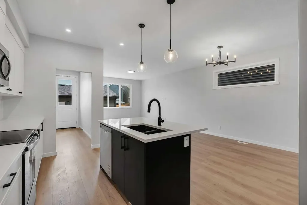 76 Heirloom Drive SE Calgary AB T3M 2M6