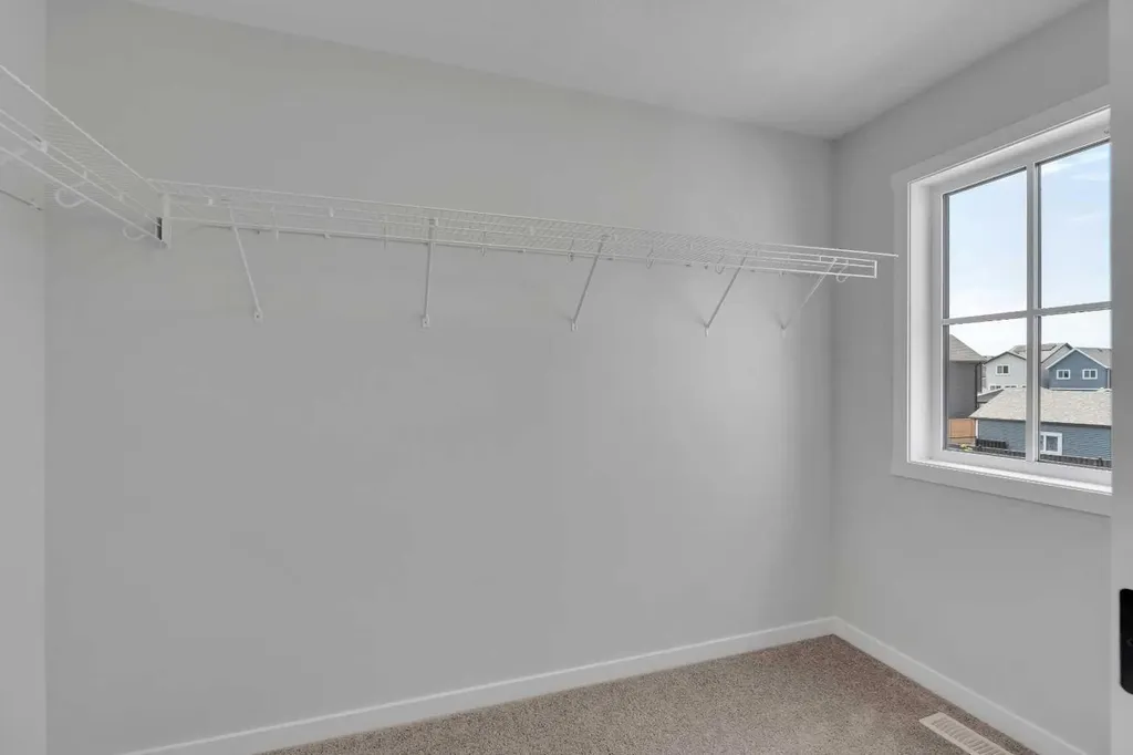 76 Heirloom Drive SE Calgary AB T3M 2M6