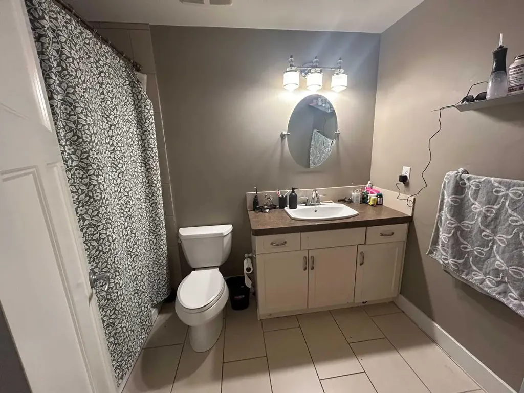 802 Keystone Meadows W Lethbridge AB T1J 4S7