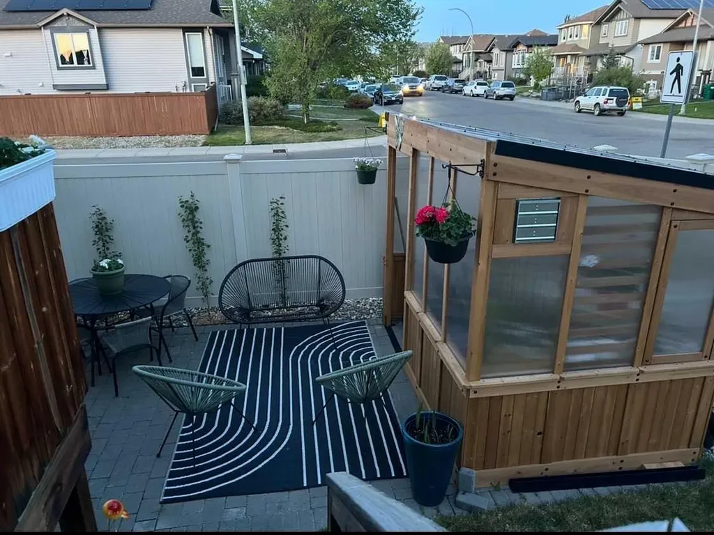 802 Keystone Meadows W Lethbridge AB T1J 4S7