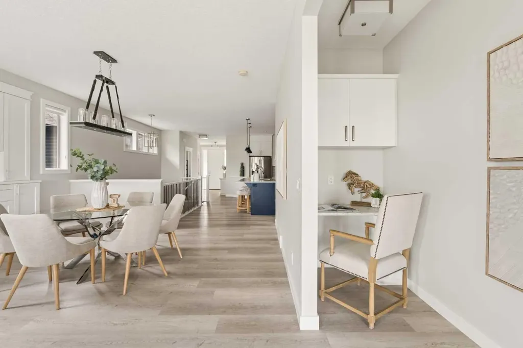 123 Crestridge Hill SW Calgary AB T3B 6H1