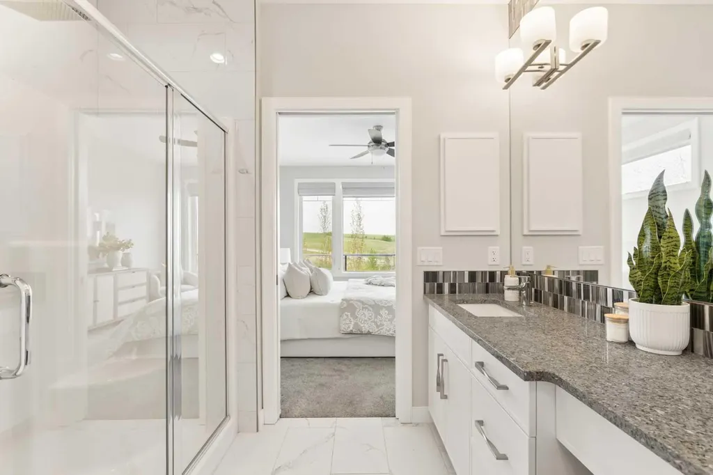 123 Crestridge Hill SW Calgary AB T3B 6H1