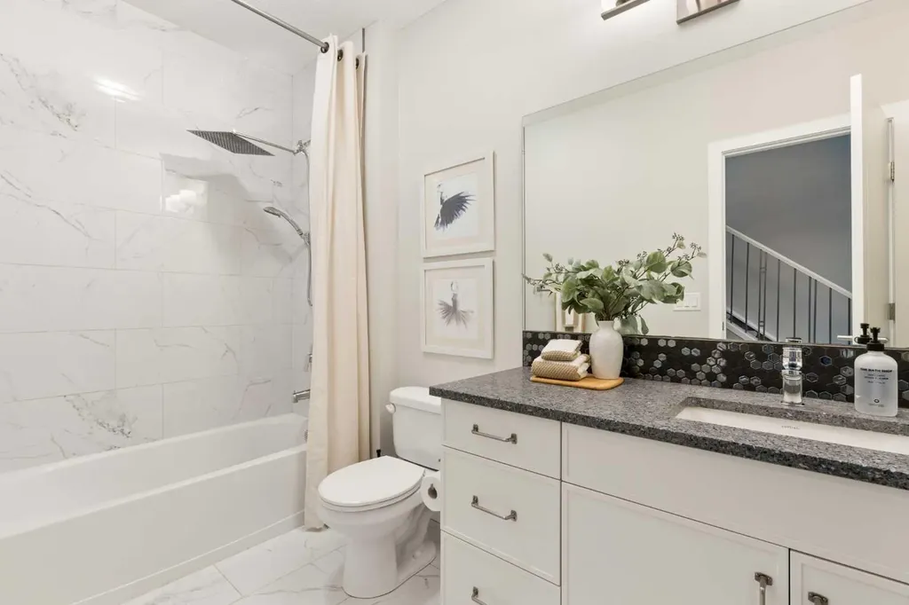 123 Crestridge Hill SW Calgary AB T3B 6H1