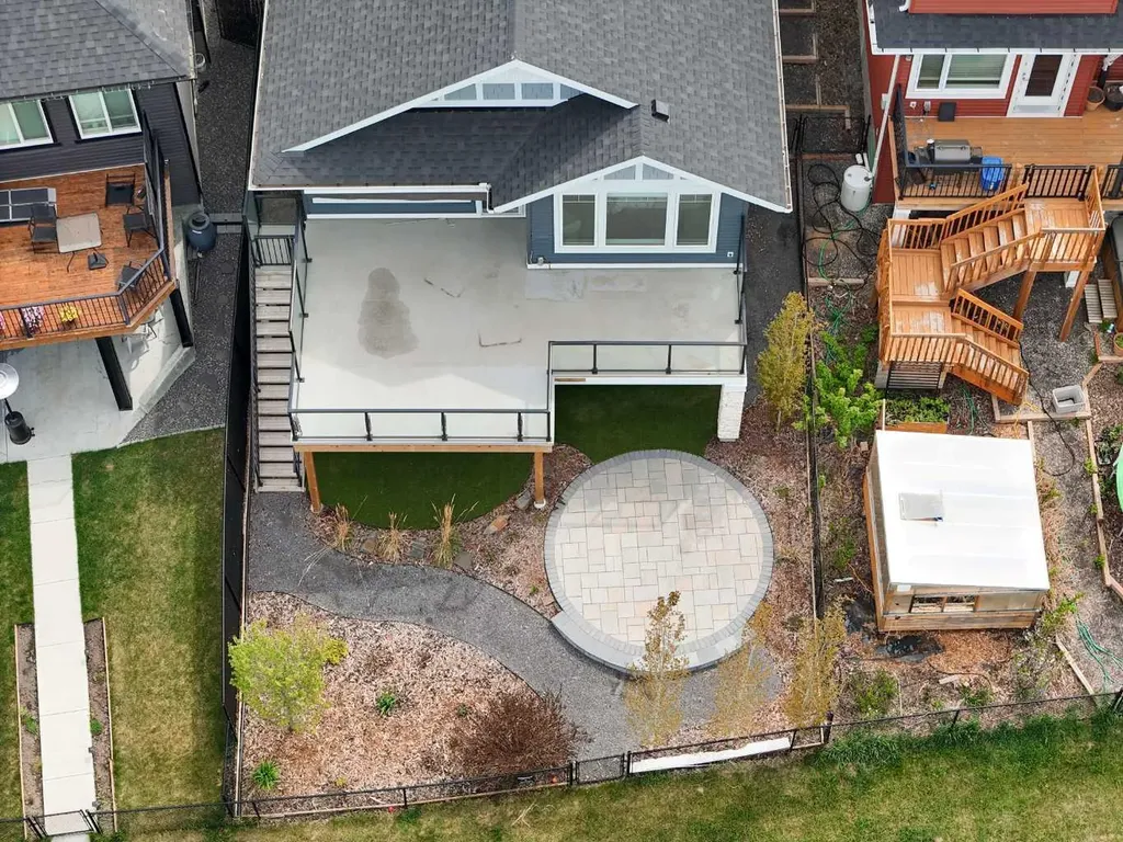 123 Crestridge Hill SW Calgary AB T3B 6H1