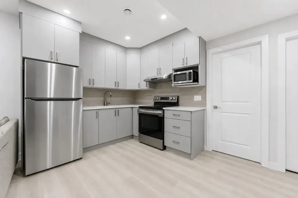 96 Red Embers Crescent NE Calgary AB T3N 0R4