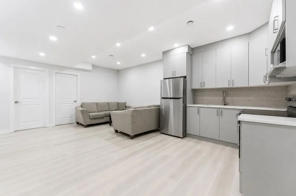 96 Red Embers Crescent NE Calgary AB T3N 0R4