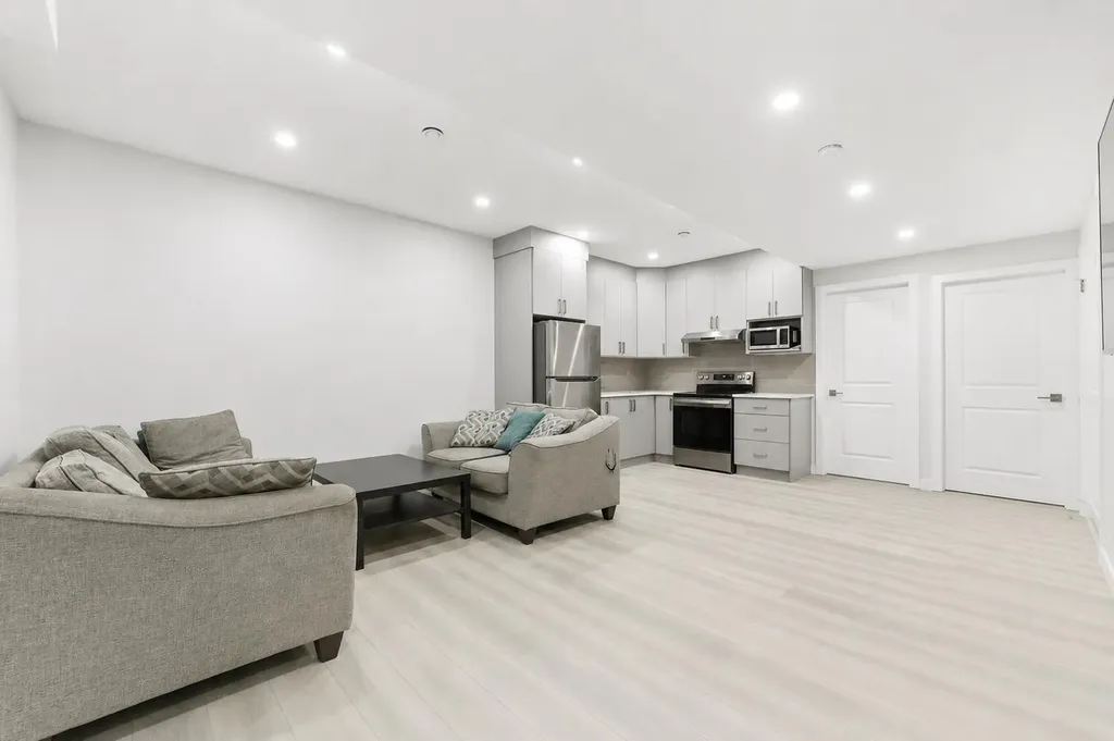 96 Red Embers Crescent NE Calgary AB T3N 0R4
