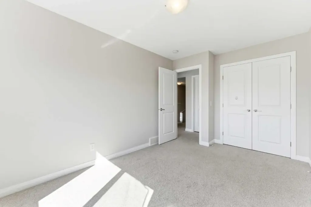 96 Red Embers Crescent NE Calgary AB T3N 0R4