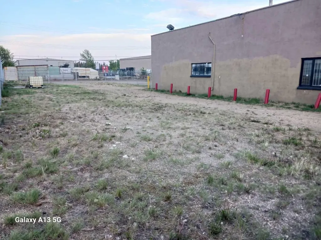 6789 52 Avenue Red Deer AB T4N 4K8