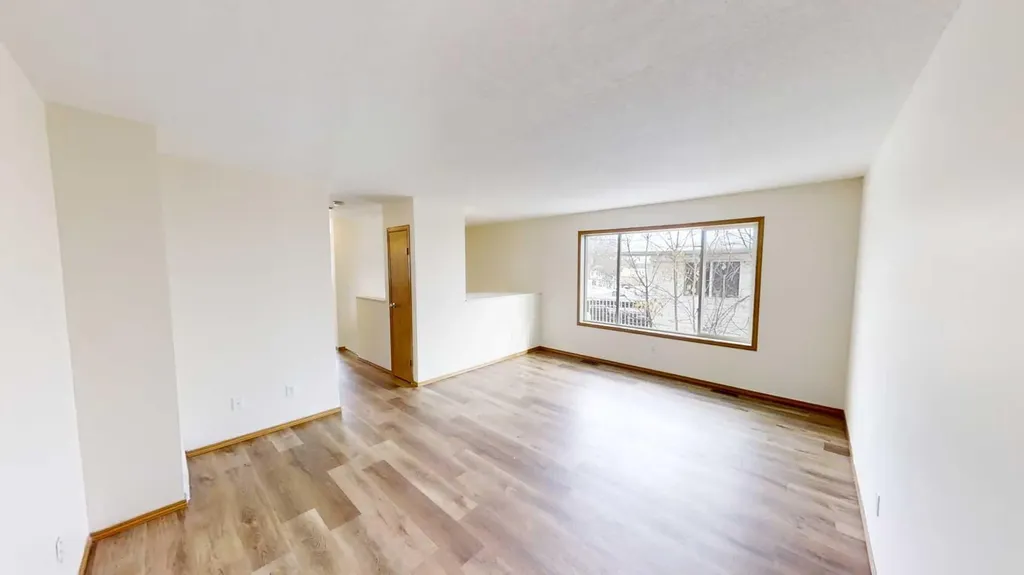 9318 106 Avenue Grande Prairie AB T8V1H7
