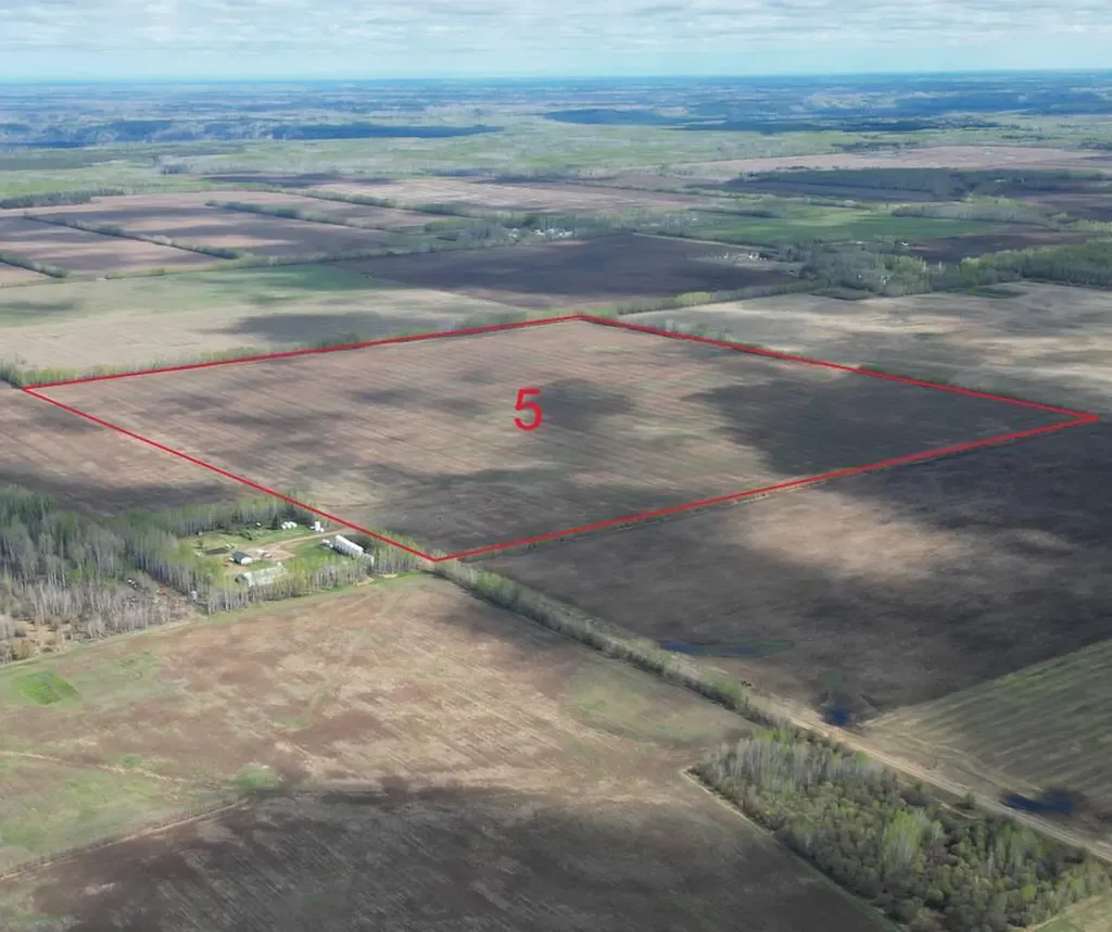 SW-21-104-18-W5 Rural Mackenzie County AB T0H2H0