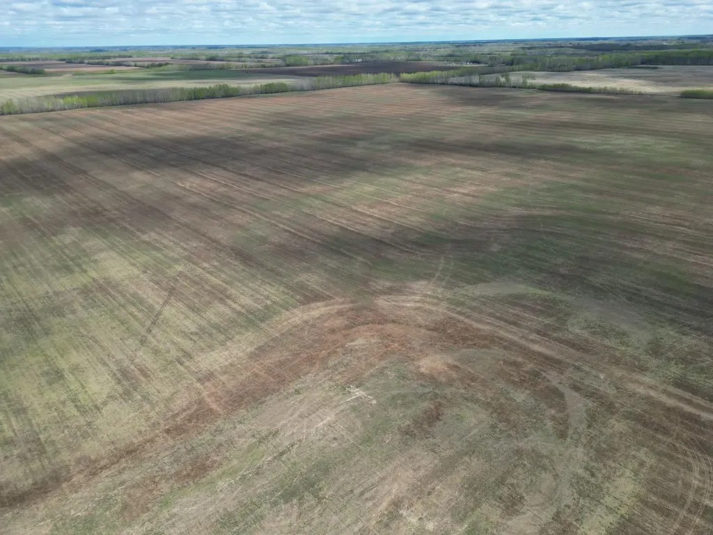 SW-21-104-18-W5 Rural Mackenzie County AB T0H2H0