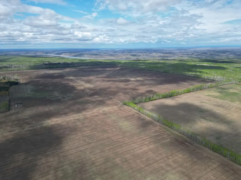 SW-21-104-18-W5 Rural Mackenzie County AB T0H2H0