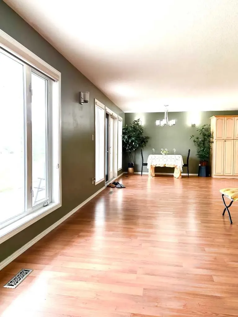 410 Canyon Boulevard W Lethbridge AB T1K 6V2