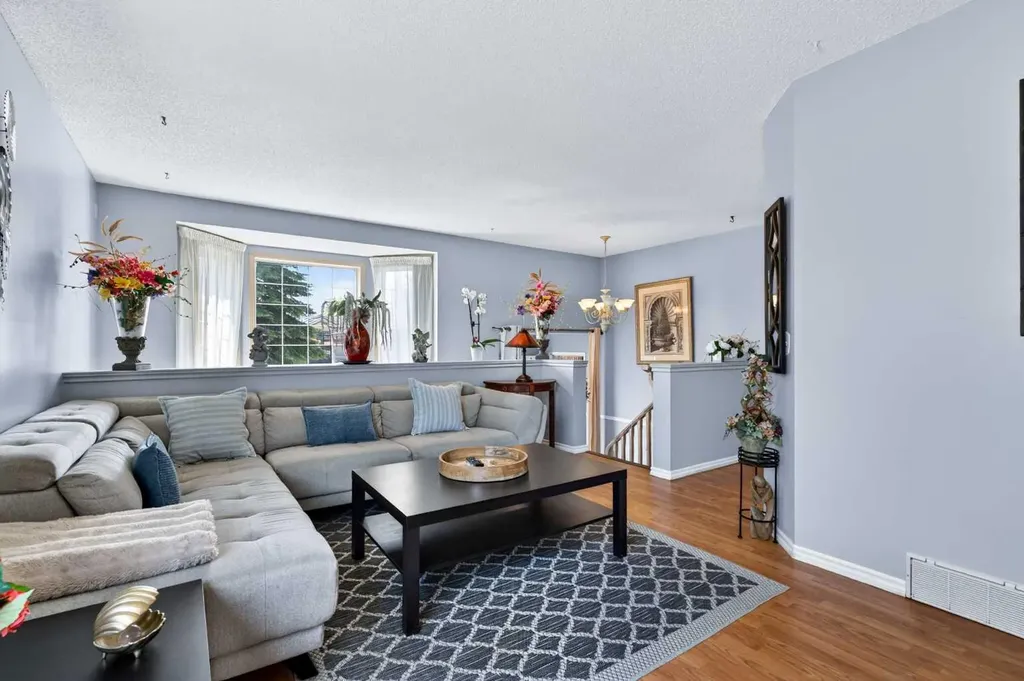 159 Fresno Place NE Calgary AB T1Y 6Y2