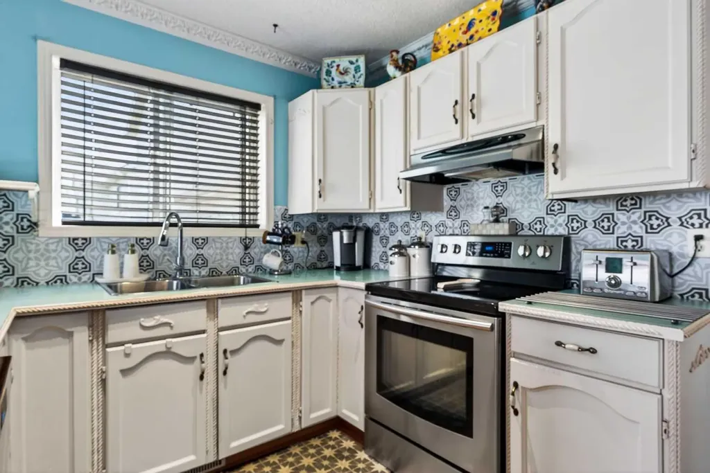 159 Fresno Place NE Calgary AB T1Y 6Y2